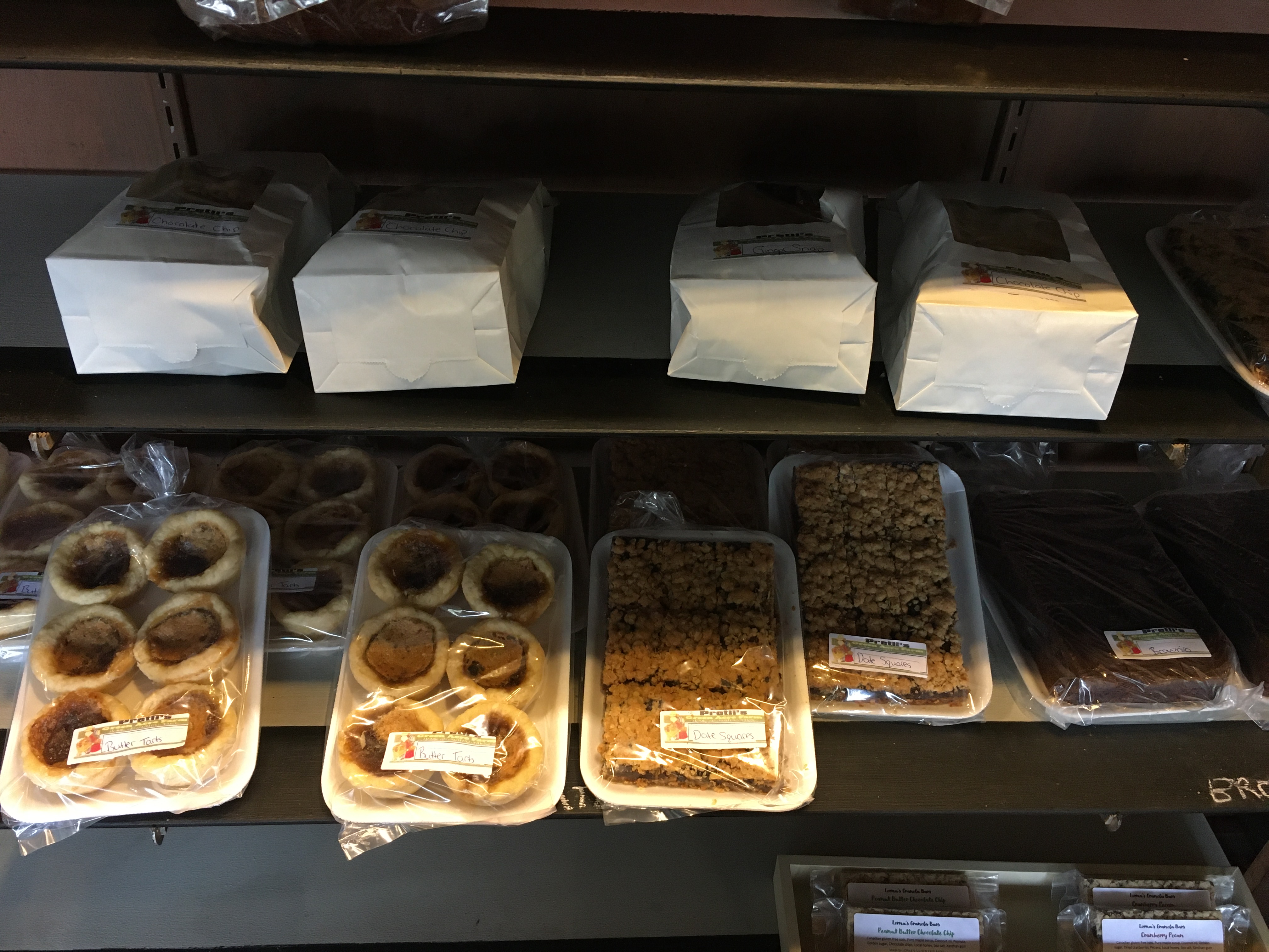 Dartesquares, tarts, brownies, cookies