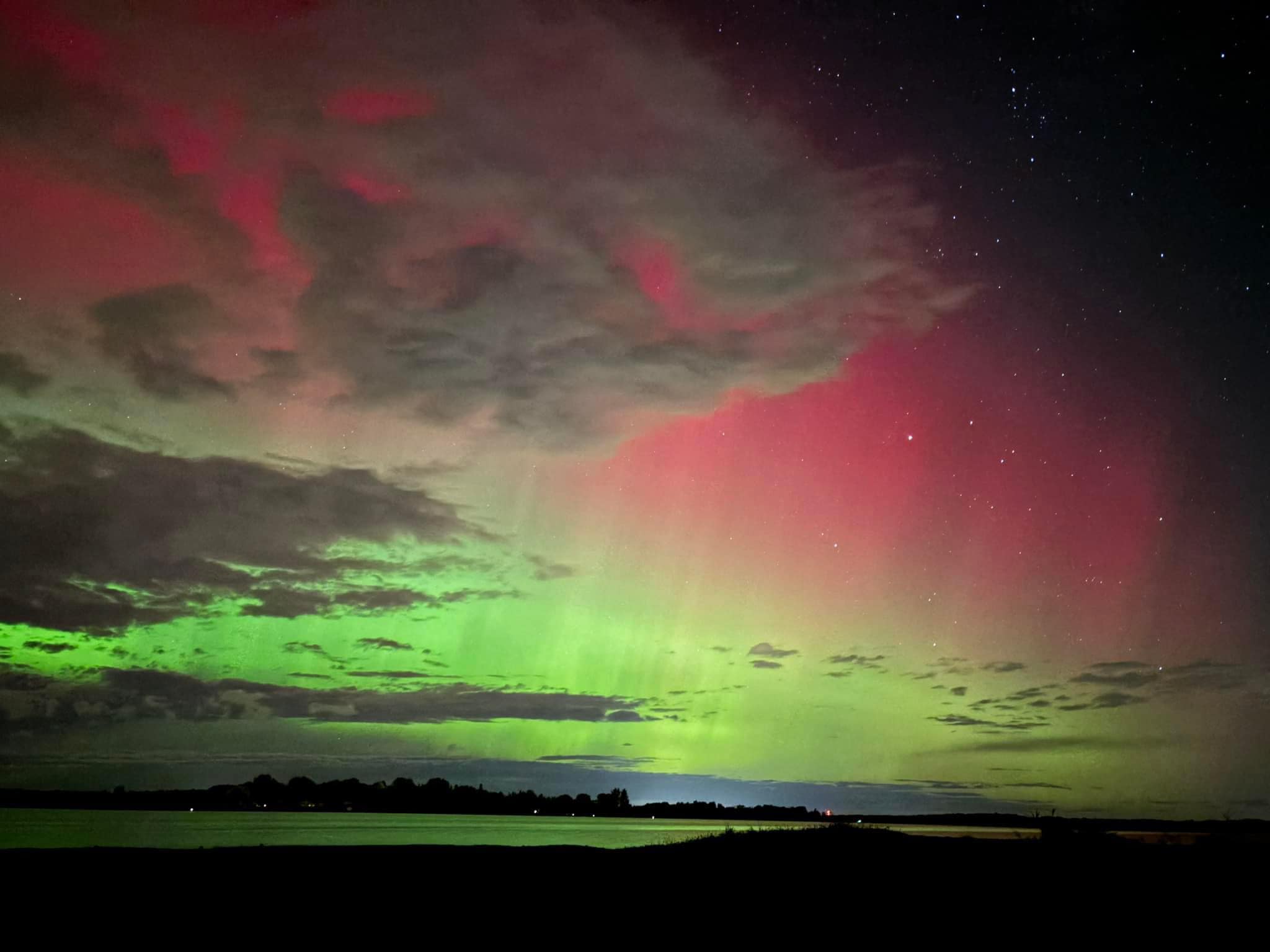 Breathtaking view of the northern lights in Port Perry at 10:22 PM.