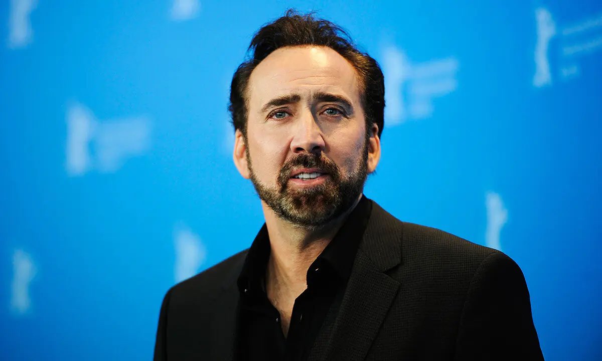 RT @DiscussingFilm: Nicolas Cage says he is never going to retire from acting.

(Source: https://t.co/vjrZj6Qa8x) https://t.co/dshg2Udlmp
ew.com/movies/nicolas-cage-prisoners-of-the-ghostland-interview/
pic.twitter.com/dshg2Udlmp