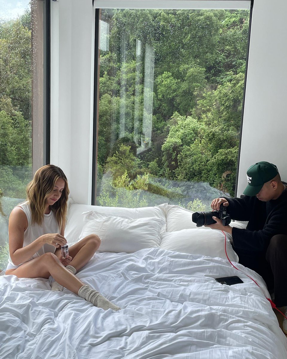 Ashley Tisdale 😍 https://t.co/KL9r0fUDgI

@Celeb_Fiend