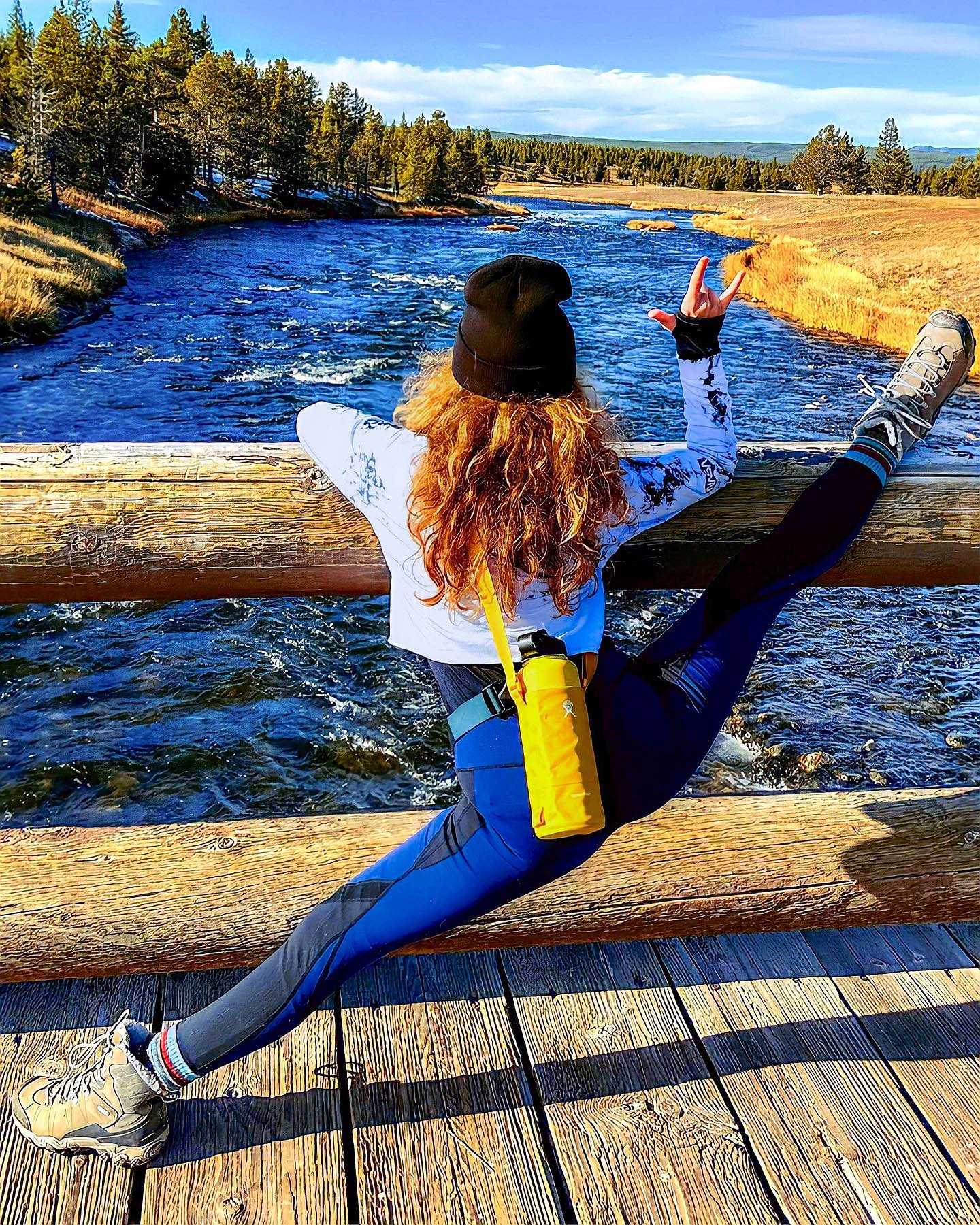 My favorite vibe 😎❤️🥾
@yellowstonenps 🐻🤟🏼 xxx
 @rei @hydroflask @everyoneshike @yellowstonenps @womenwhoexplore @taylor_munholland @womenwhohike @weexploreearth @dirtbaggypsies @ontrailwith @rrawimpact
!Yellowstone National Park!
  @taylor_munholland