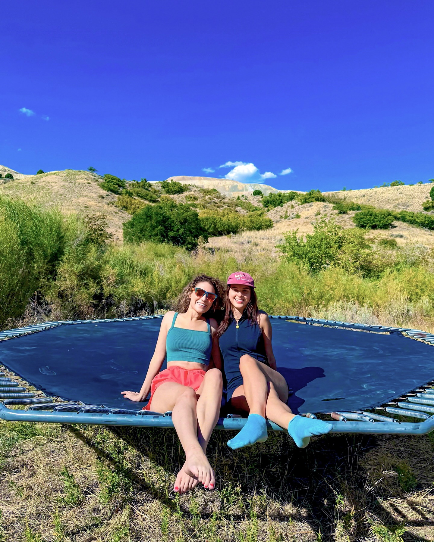 When your vibes match & you can’t imagine a universe without them in it ✨ Ilysfm Kiki 💕 Stay fire boo!

xo. #rrawimpact #soulsisters #bff<br> @taymunholland