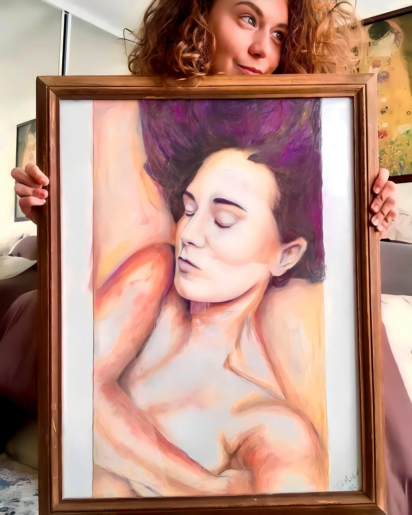 ‘Believe In Self’ - A portrait I drew years back while living in California. Inspired from a day I was recovering from a chronic pain & diseases flare. I was unable to do much on that day besides lay & rest but on that day it was one of the first recovery periods that I didn’t see it as a “lazy day” or “wasted day”. It was instead a day where even though I was unable to be active or mainstream “productive”, I saw the day as beautiful & impactful. It was a day where I was not 100% but I was feeling the inner sunshine begin to rise & illuminate within my body & soul. A breath of fresh air after feeling I was drowning. A time of gratitude to my body for fighting the pain, battling diseases & deserving this day of conscious aware rest. A reminder not give up & know better days are coming. This is one of my most precious works of art I have created.

These last two weeks of December has been full of life challenges with unexpected financial & health hits. It’s not how I imagined the start of this month to go or how I pictured myself going into the new year. I had massively different thoughts & plans but it looks like life is taking me on yet another path I did not expect myself to take. Though I wish things could have gone differently, believe me these hits have flat out fucking sucked (no sugar coating), still where I am is so much better from where I have been. I know I will recover financially & health wise I’m not giving up on going into remission.

Life is full of ups & downs. Often we believe everyone else is having more ups than we are. I know I can go into compare & self deprecation mode when scrolling on my hard days. I personally don’t share many photos of my pain & sick times on my feed as I battle with PTSD & do not want to relive the trauma every time I open up my social media. I have to remind myself that I’m not the only one not having a great day every day. We all struggle. We are all fighting our own individual & often silent battles for a better Now. Reminder to be patient with yourself. Believe in yourself. Never give up on yourself. Know you are fighter & within your fight you are not alone.

Absolute love & support, always.

xo. #rrawimpact<br> @taymunholland