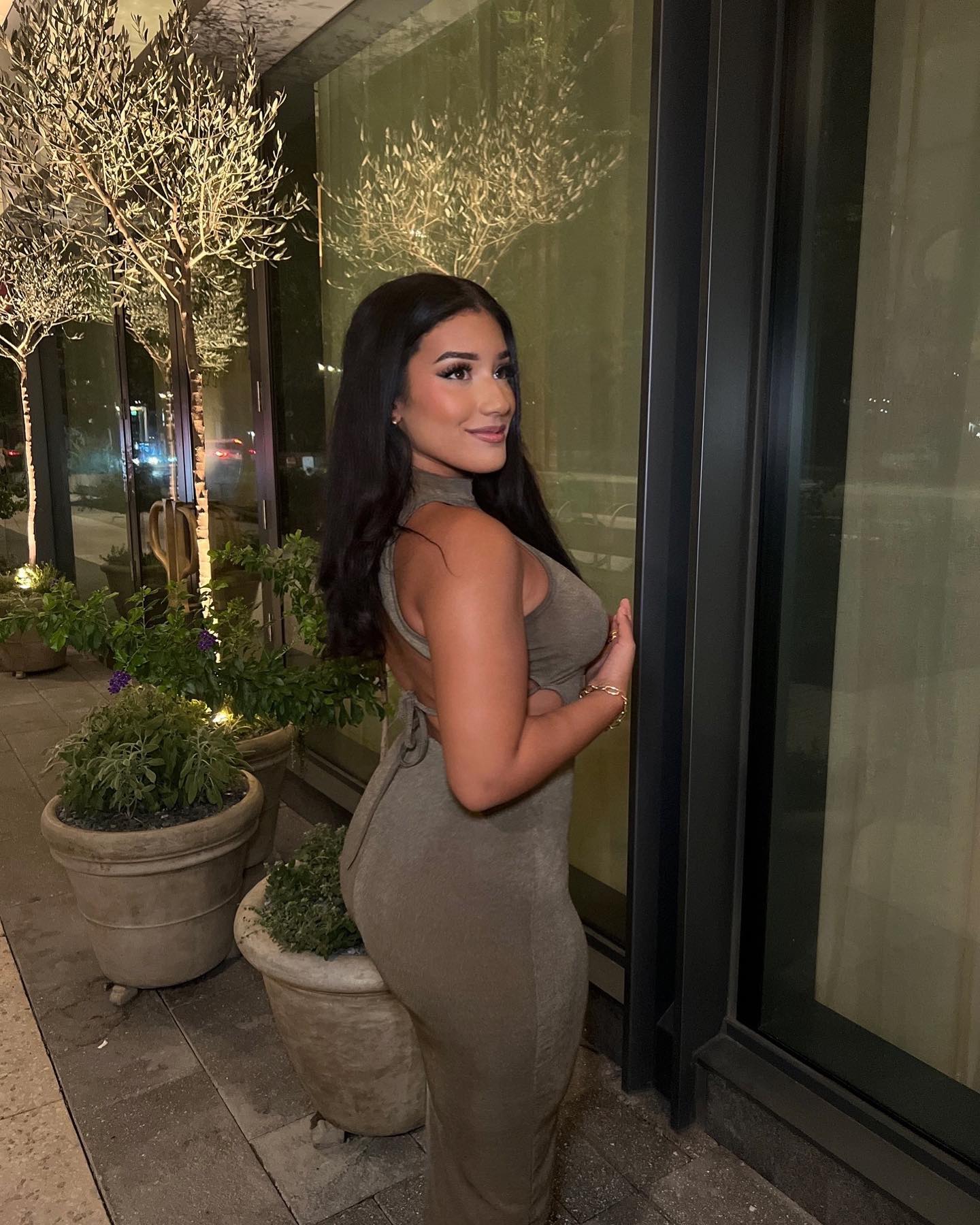 Girls night 🤝🏽 free therapy

!Predalina!<br> @aliyahyearwood