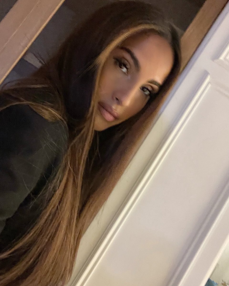 🤎✨ https://t.co/rKxAsaso7O

@snohaalegra