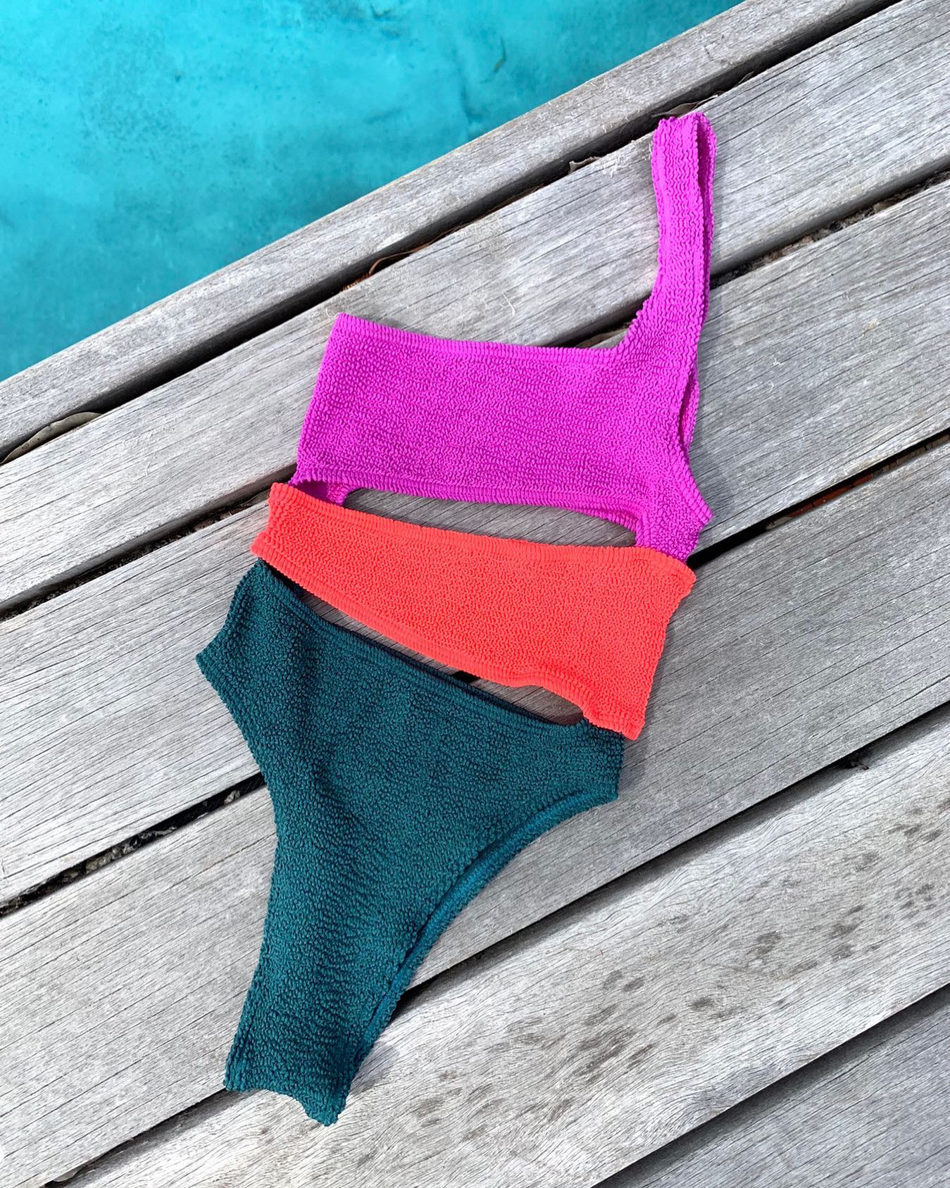 Explore the newest cut of the Resort collection: The Rico One Piece. 
‘80’s inspired spliced crinkle, sure to turn heads. 

#bondeyeswim  @bondeyeswim