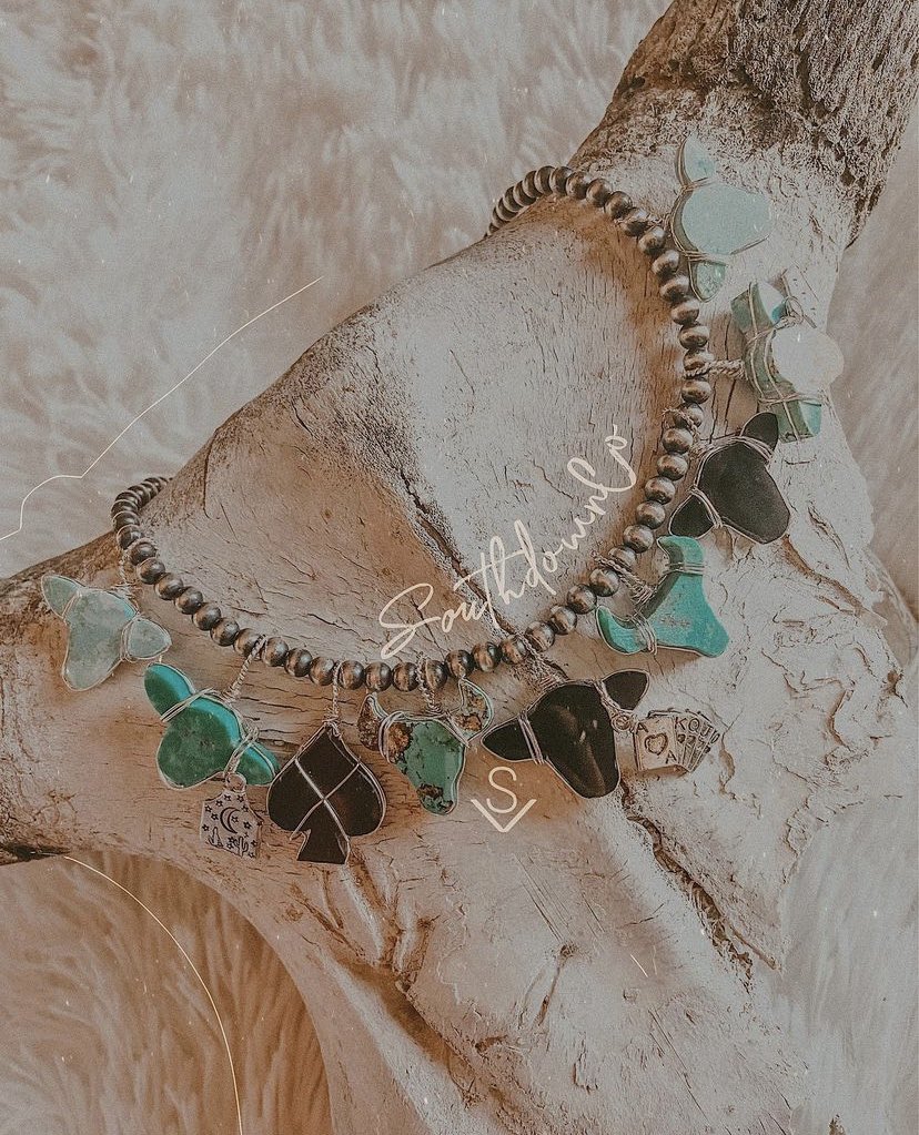 Pendants for your pearlz https://t.co/uHyTKve7gB