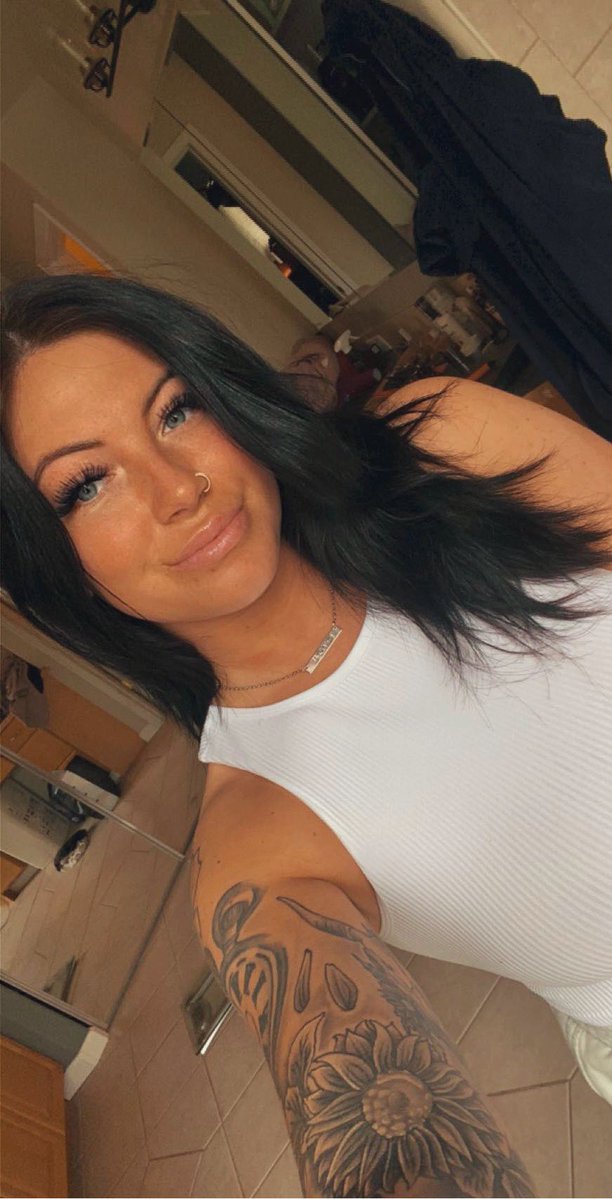 Life update : happier than ever https://t.co/rFbwOoHzh4

@CelinaMayer12