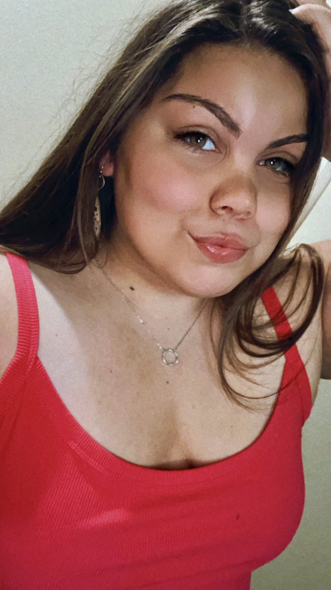 Life is so good rn https://t.co/CvY5Nl4vee