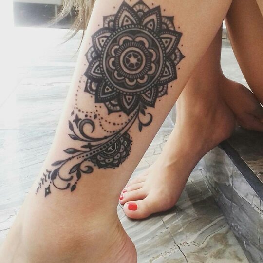 Guys, new tatoo? what does it say?