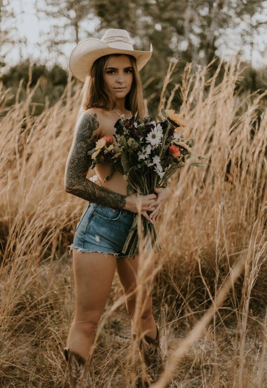 Rt if you like flowers ;) https://t.co/xYZ2AmZSWK

@meganhaileyyyy