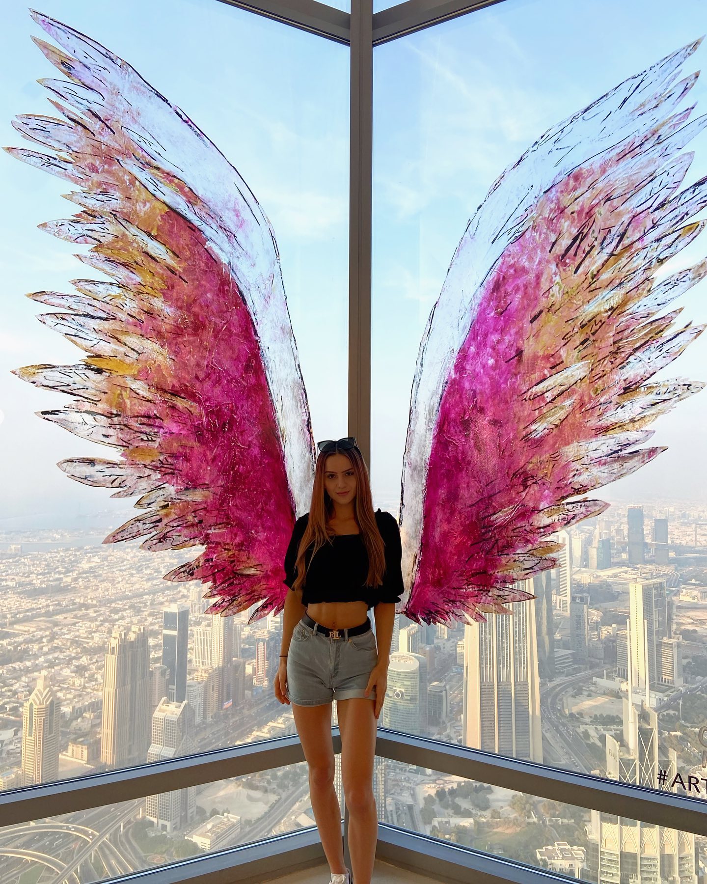 Mal ein Hintergrund der zu mir passt 🤪
&bull;
&bull;

#hi#gym#passion#me#instafit#gymshark#gymsharkwomen#gymsharktrain#gymmotivation#motivation#motivationalquotes#gymlife#gymtime#vacation#outfitoftheday#fashion#fitness#inspiration#workout#travel#dubai#traveling#burjkhalifa

!Burj Khalifa By Emaar!
  @amelieklk