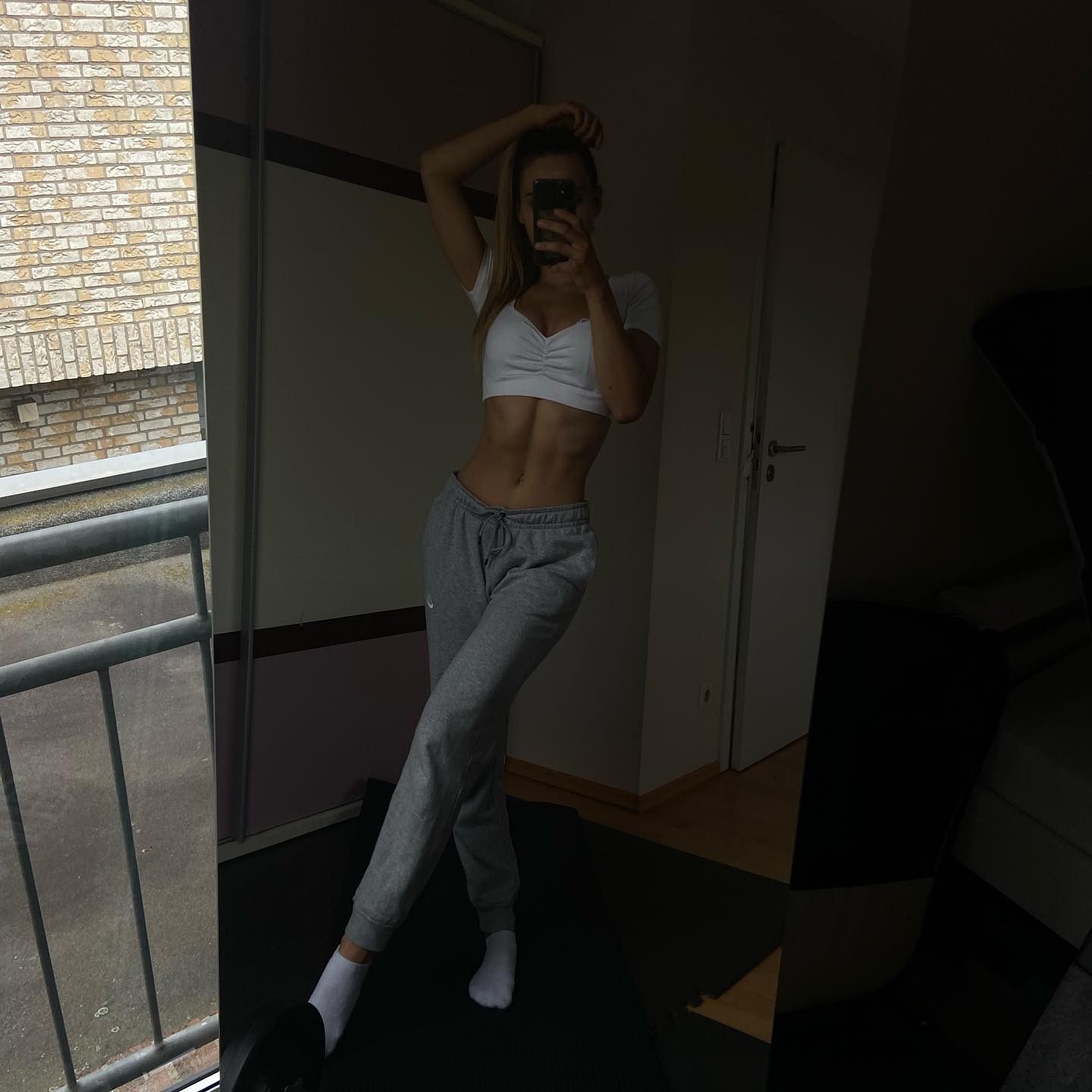 Habt einen schönen Sonntag 🤍
•
•
#hi#gym#passion#me#instafit#gymshark#gymsharkwomen#gymsharktrain#gymmotivation#motivation#motivationalquotes#gymlife#gymtime#vacation#outfitoftheday#fashion#fitness#inspiration#workout#booty
@nike @fitgirls @hannaoeberg @pamela_rf @gymshark @gymsharkwomen @gymsharktrain @fitgirls.wiki
!Düsseldorf, Germany!
@amelieklk