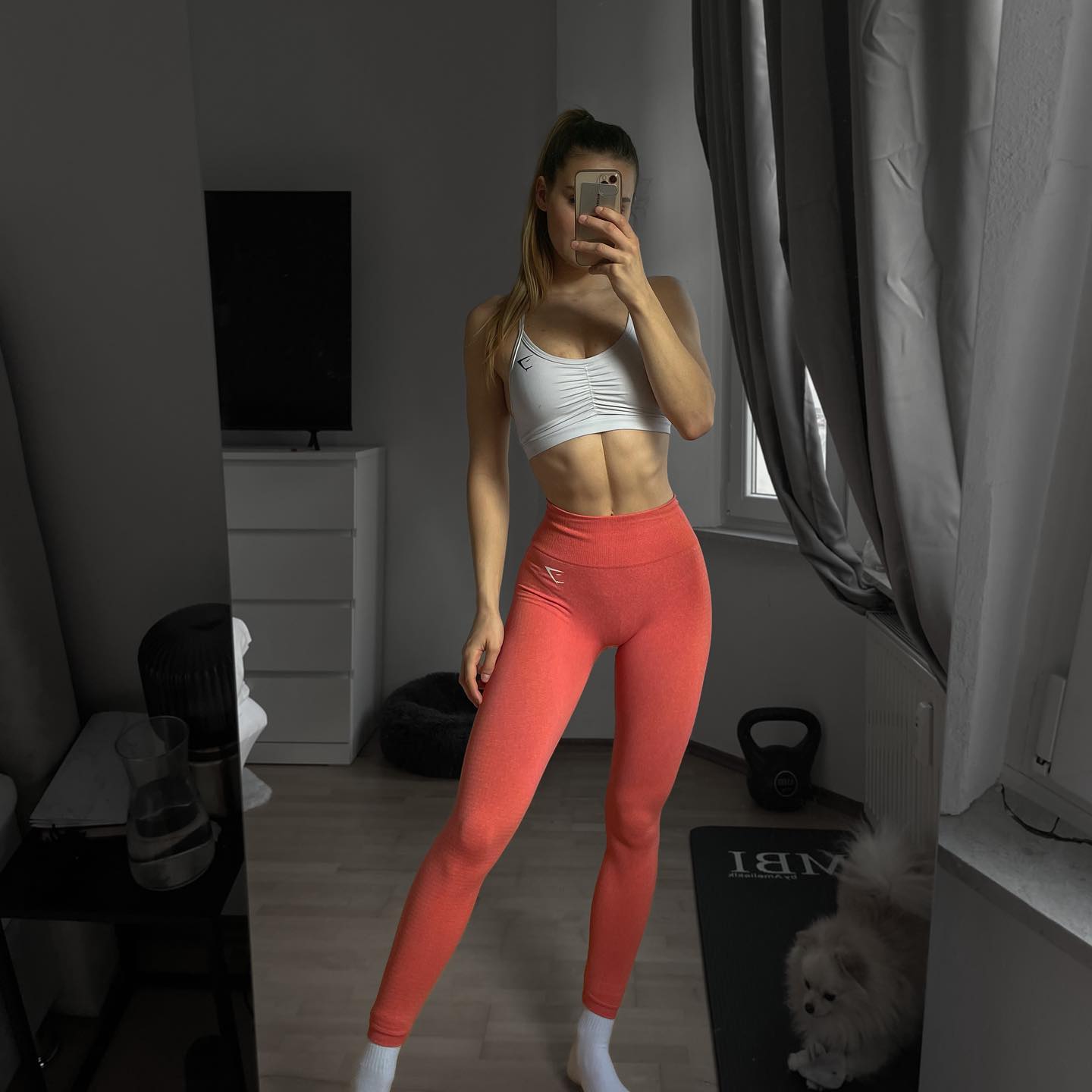 Stay consistent 🫶🏼

#sport#fitness#fitnessmotivation#gym#fit#motivation#inspiration#muskelaufbau#muskelaufbautraining#training  @amelieklk