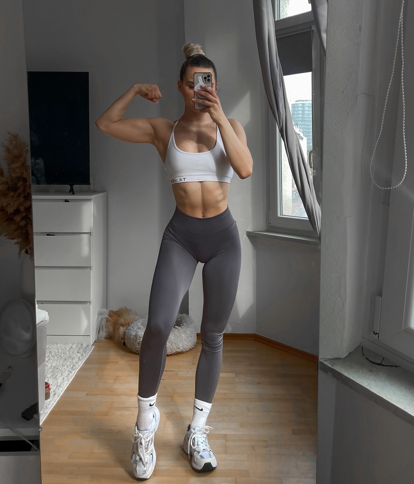 Feeling strong 🫶🏼 #gym#fitness#fitgirl#motivation#outfit#hi#me  @amelieklk