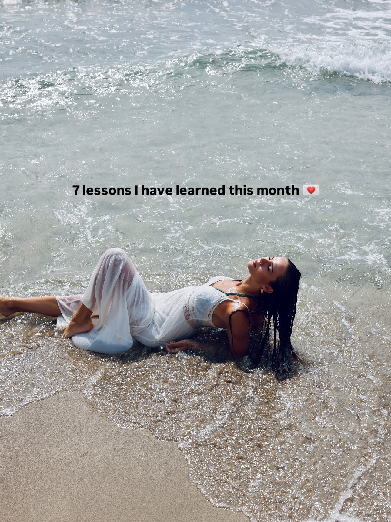 7 Lessons, die ich mir diesen Monat nochmal vor Augen geführt habe 💌
•
Ich habe mich vorhin nochmal hingesetzt & mir in einem Moment der Ruhe vor Augen geführt, was die letzten Wochen mir alles gelehrt haben. Ich habe die Zeit reflektiert & bestimmt 30-40 “lessons” aufgeschrieben, die ich mir immer wieder vor Augen halten möchte. Ich habe in den letzten Wochen so viel über mich gelernt & bin dafür unfassbar dankbar 💌 #life#vacation#gym#fitness#sport#beuaty#lifestyle<br> @amelieklk