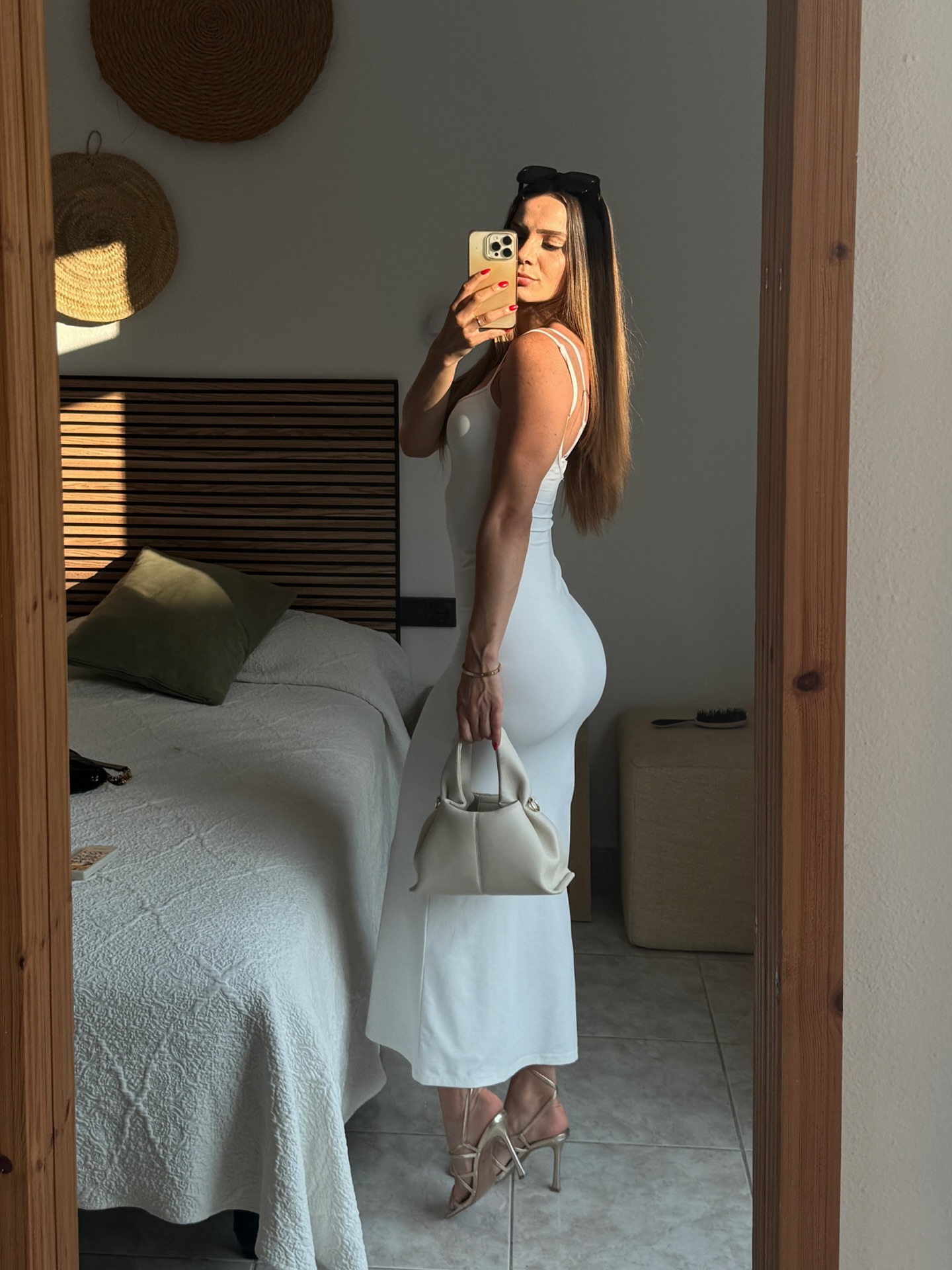 <br> @amelieklk