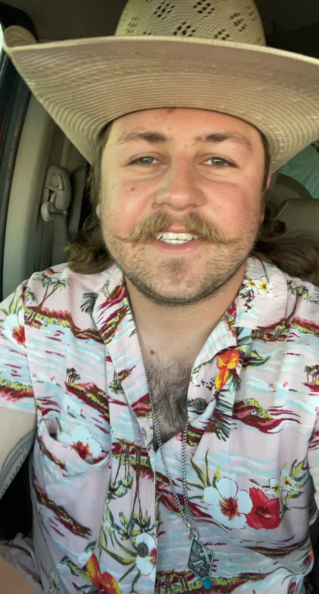 Runnin on three hours of sleep and a dream. https://t.co/ngiuyoWqsR

@codymobley15_2