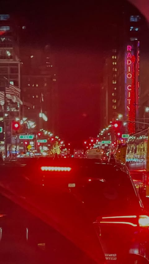 Home🙃  @elle.john