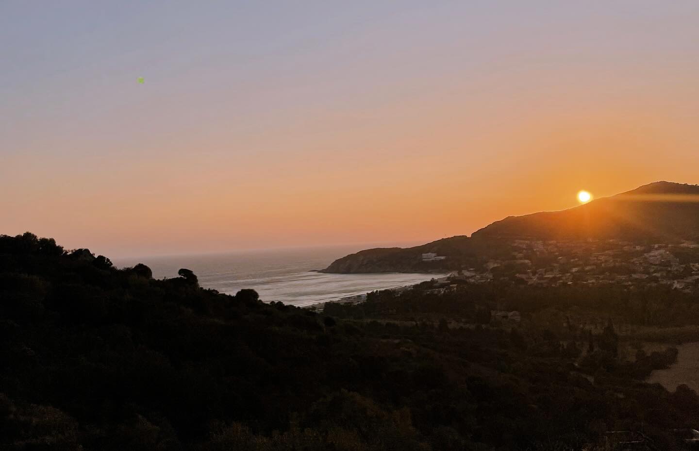 l.p.misa
Ve | 🌅 | vizzeybun


!Sardinia, Italy!
https://www.instagram.com/vizzeybun/p/DAA62zkoxeP/