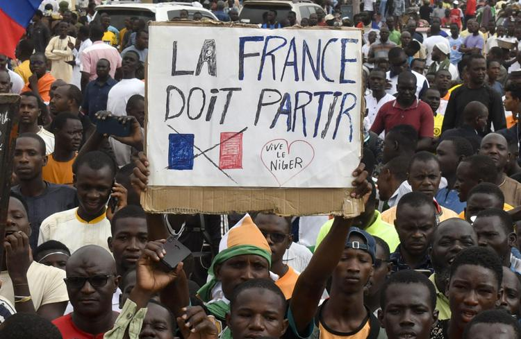 Il golpe del Niger.... quali le ripercussioni sull'intera umanità ....  http://www.supersapiens.it/forum/index.php/sviluppo-globale-benessere/attualita/una-africa-in-forte-fermento-il-golpe-del-niger-una-situazione-esplosiva-cosa-fare-quale-il-futuro-dellumanita https://t.co/BEMhzYFZd9

@supersapiens_it