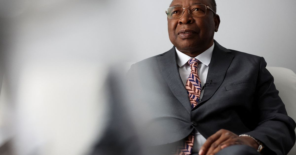 Niger's ousted prime minister hopes talks can end military coup http://reut.rs/3DKCNLr https://t.co/k4ETWgDV8K

@ReutersAfrica