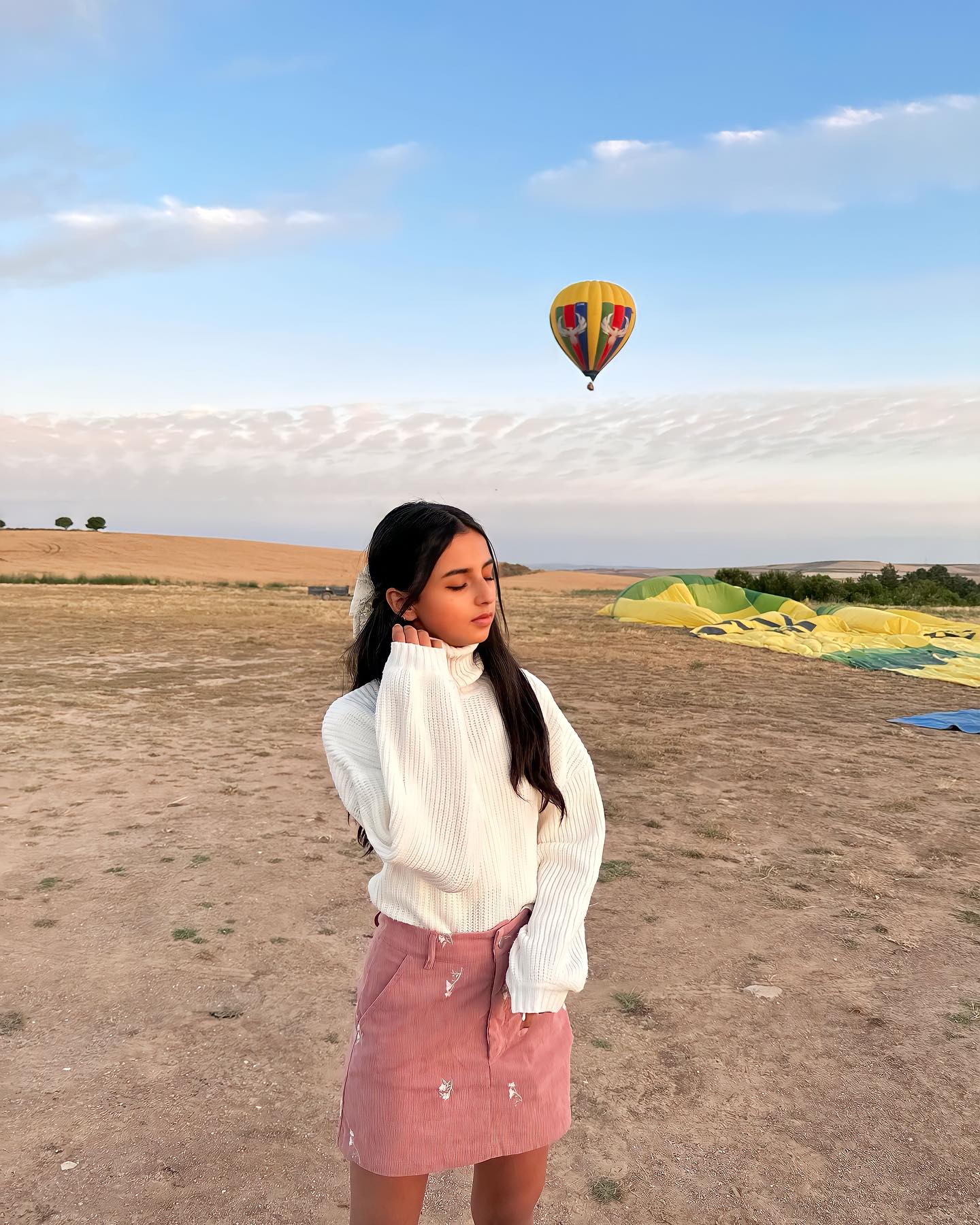 Aqu&iacute; poniendo un chulito m&aacute;s en la check list.✅🌍🌅

Ustedes quisieran dar un paseo en globo tambi&eacute;n o les da susto?🥴 Para mi, el aterrizaje fue toda una poes&iacute;a DRAM&Aacute;TICA. Jajajaaja

!Segovia, Espa&ntilde;a!<br> @sunflowersofi_1