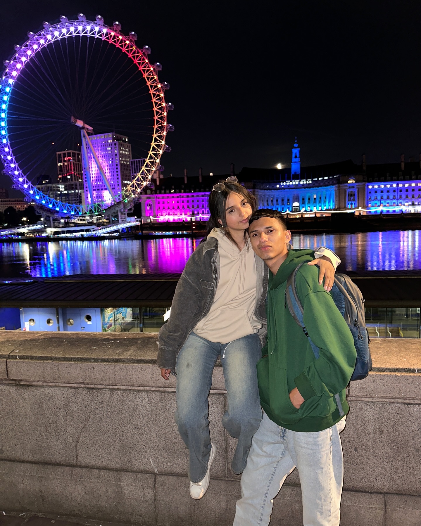 <br> @sunflowersofi_1