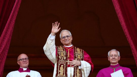 Pope Leo sold out his stadium and Trump needs to pay people to attend his fascists birthday parade which costs us taxpayers 50 million dollars. That money could have gone to poor people but it's going to feed Donald ego which is always hungry. 