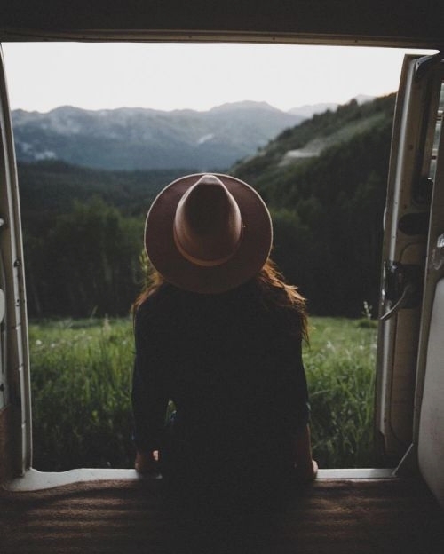 "Imagination is the only weapon in the war against reality." ~Jules de GaultierJ de Gaultier 🎨👯‍♀️💙