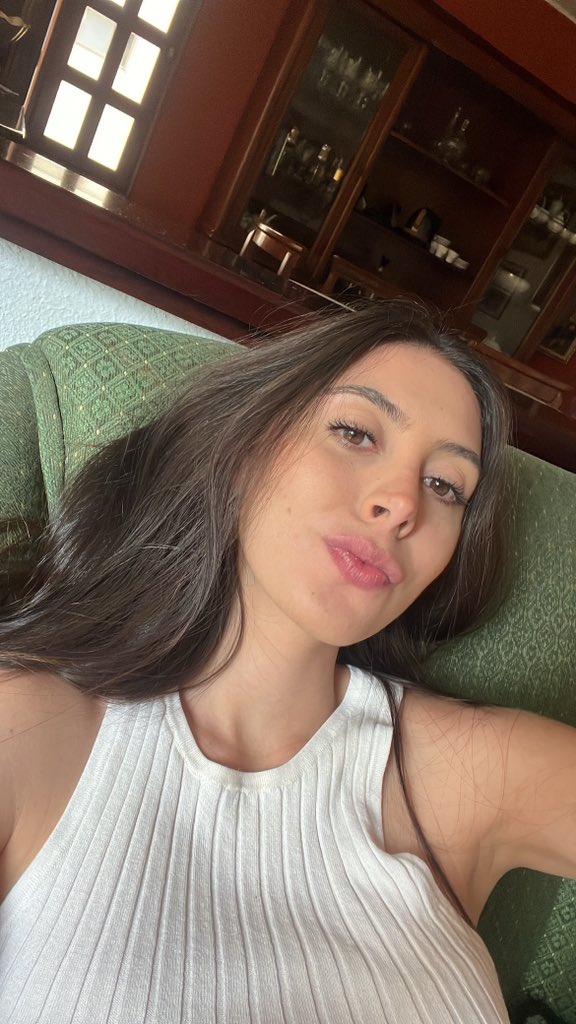 Hola ❤️ https://t.co/PkMqhaQWMQ

@naniartt