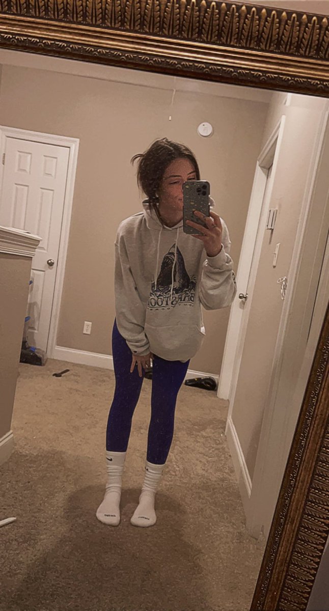 haven't posted a selfie in a while :) https://t.co/i5zQstZg89

@HarleeHassell