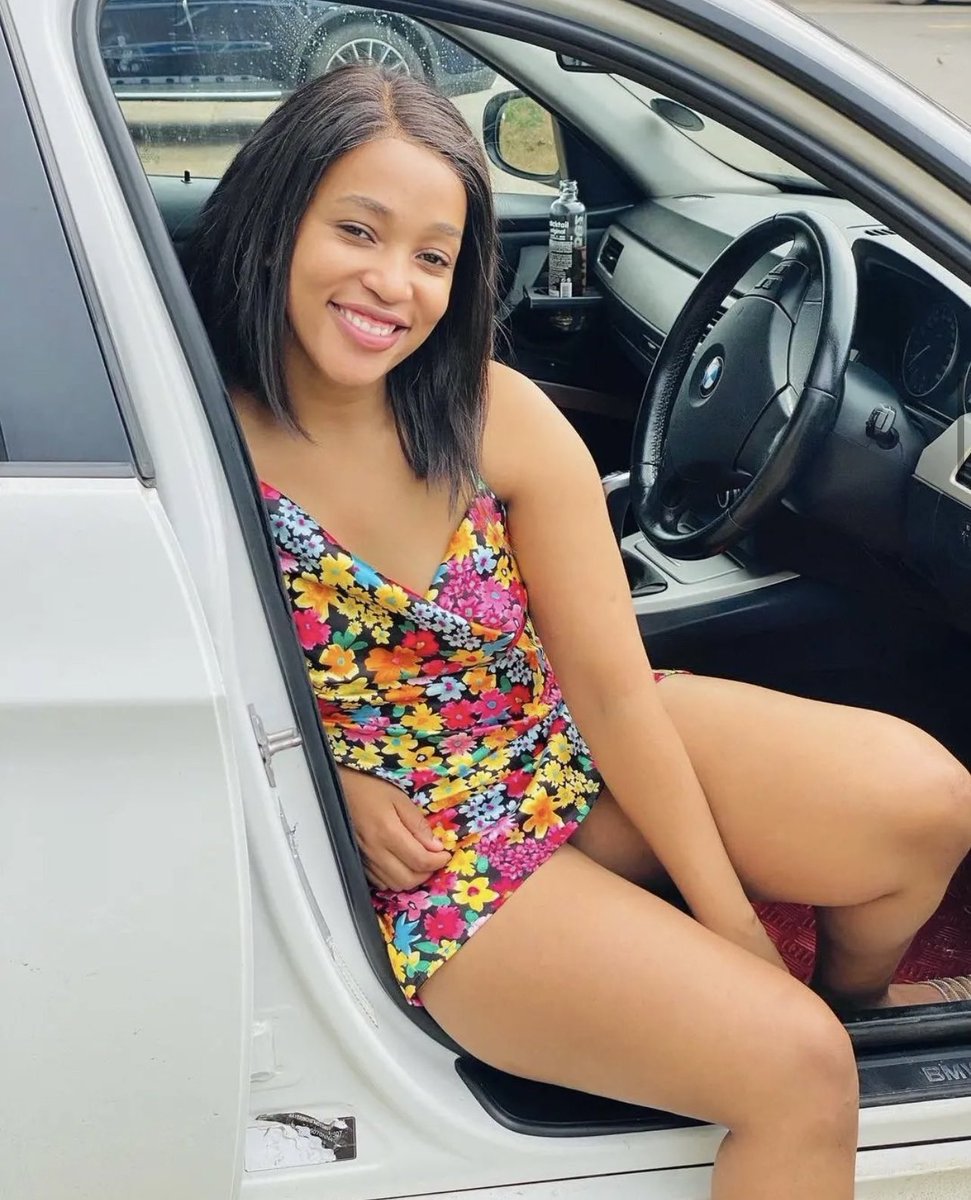 Need a ride? https://t.co/ysuua8HpLF

@ModenaFyne