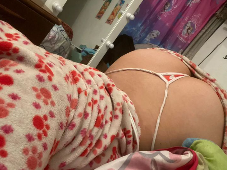 De perrito, de misionero o yo arriba? que prefieres? https://t.co/XqIyL8IMPd

@carozhot