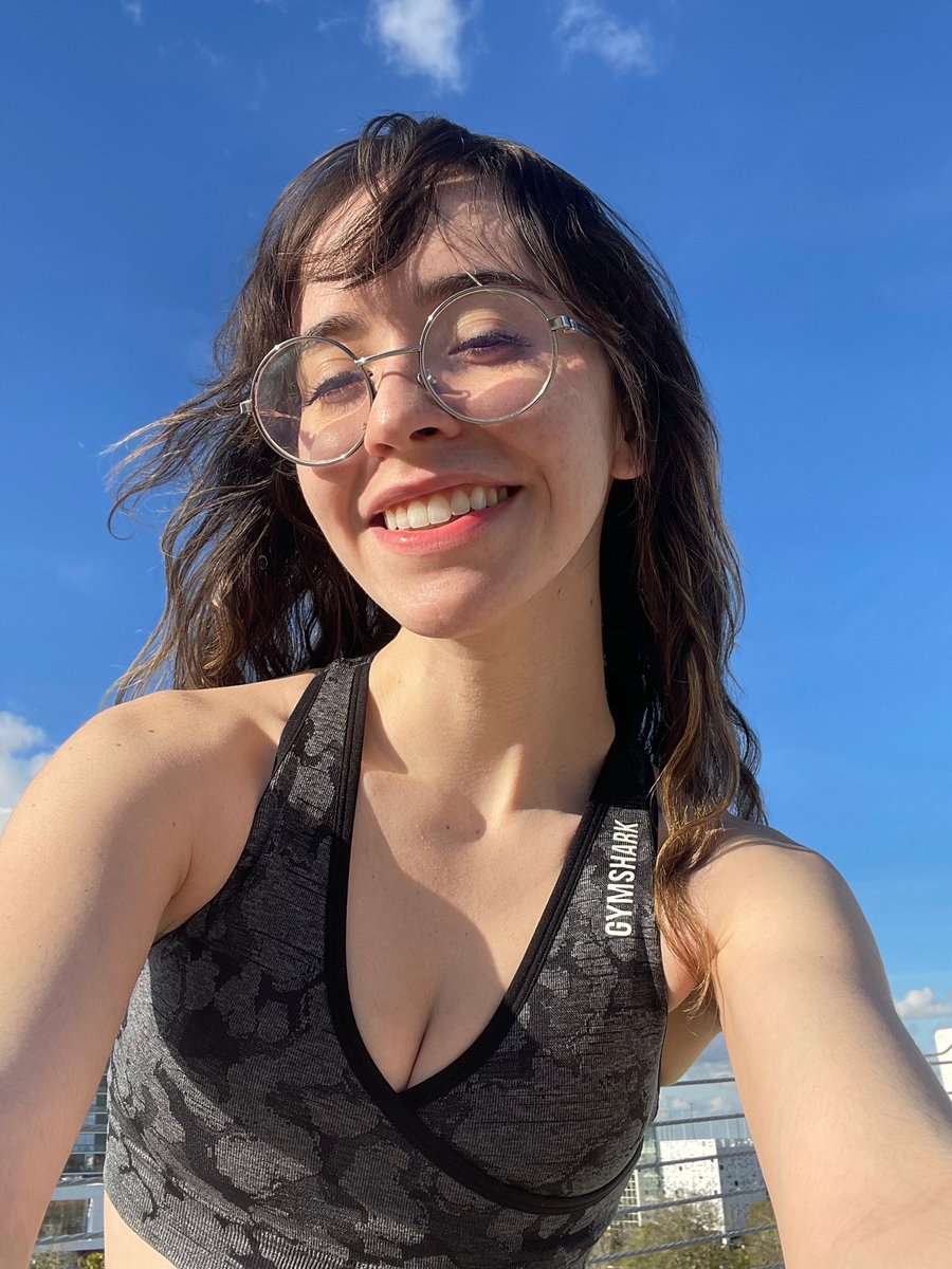 bored, can i dm you? https://t.co/9Ti7K3Jqwx

@dailycatlyn