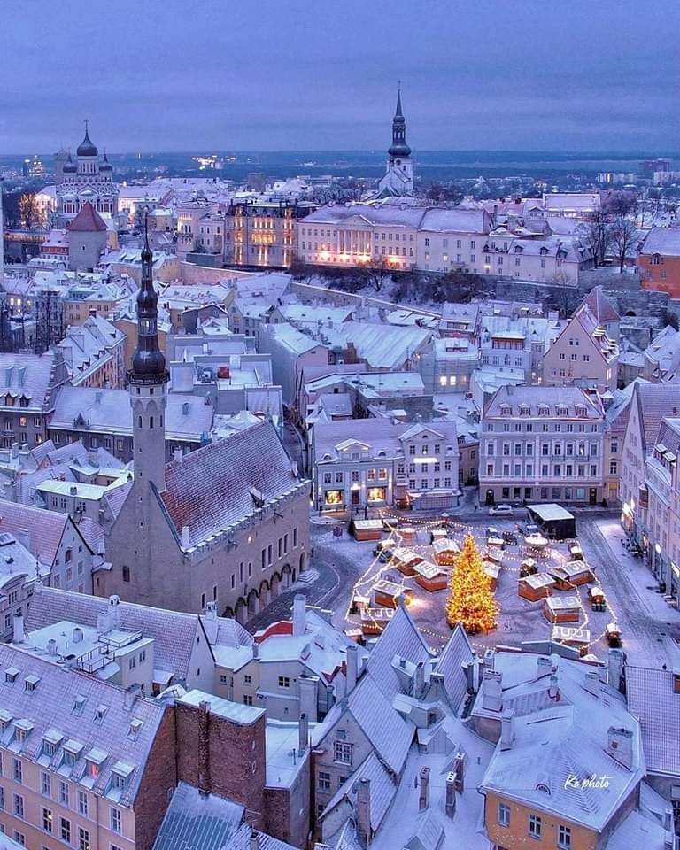 Talin, Estonia 🧡 https://t.co/0AudYeWOHh

@clauok10