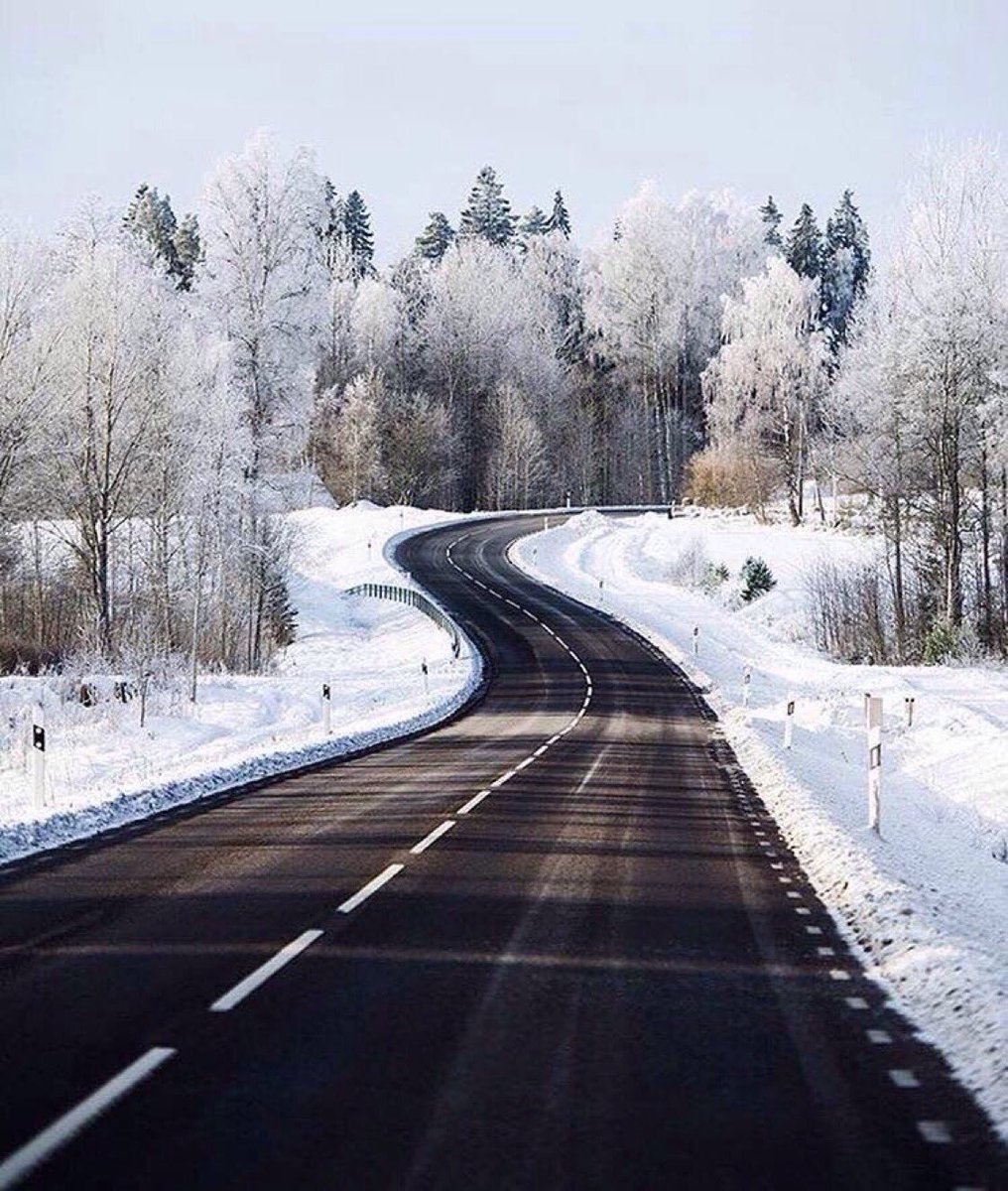 Hope you've enjoyed the weekend 🧣🧤

Let's go to the new week ⛄️🌨

#WinterWonderland https://t.co/2yOYY1BLd8

@Amber02150