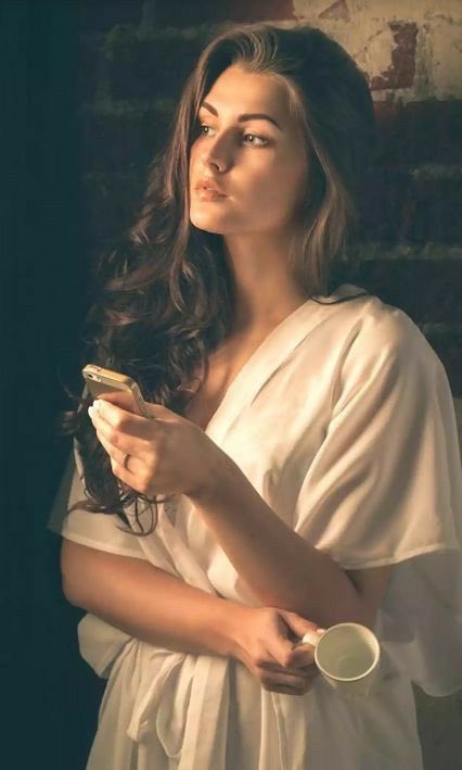 Good night. https://t.co/fKzyhxaAxb

@WhiteRoses_11