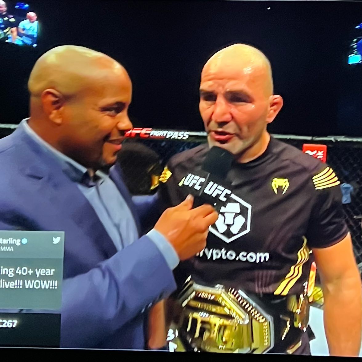 A huge congratulations to the new @ufc light heavyweight champion @gloverteixeira! A spectacular, dominant victory over the heavily favored champion. Glover pulls it off at 42 years old!!  @joerogan