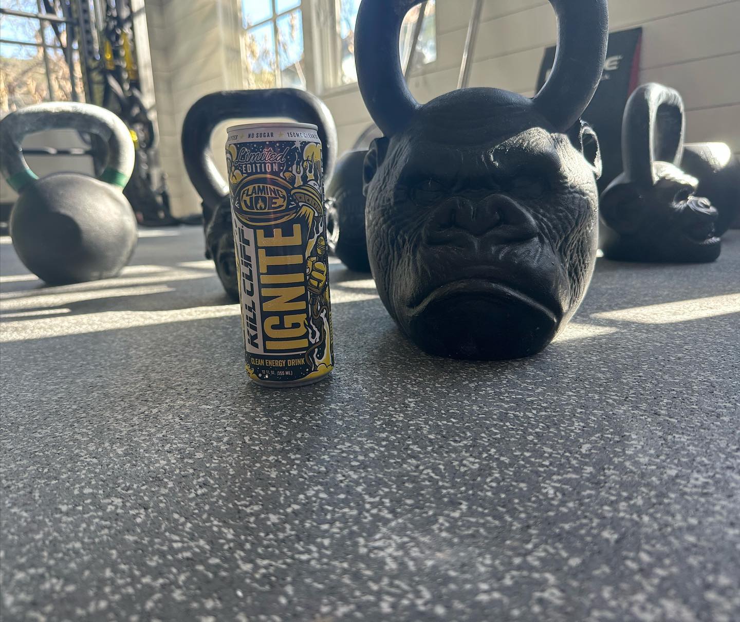 The standard morning grind.
@onnit kettlebells and a @killcliff and I'm good to go.
  @joerogan