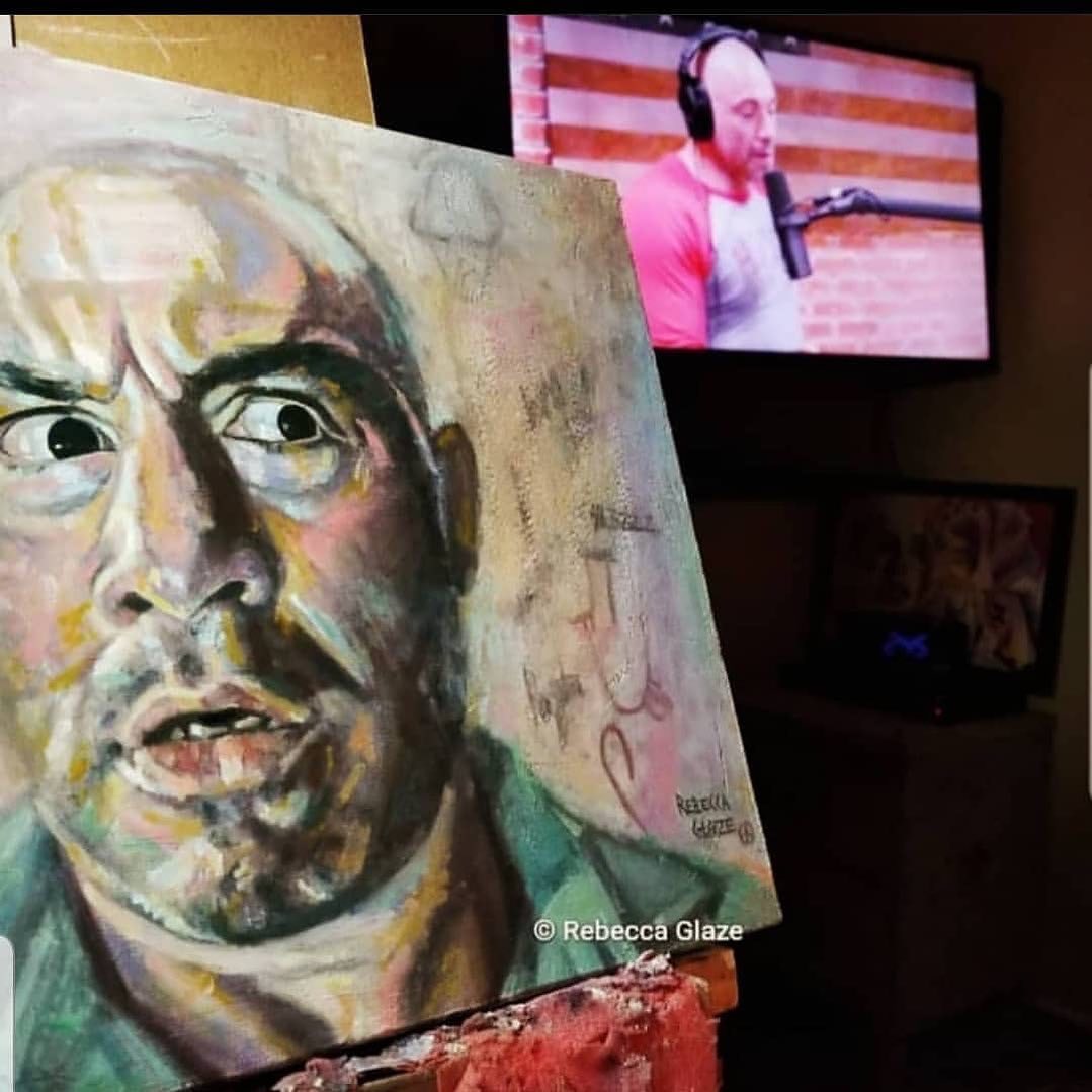 Shoutout to the amazingly talented @rebeccaglazeartist!
Check out her stuff, she’s really awesome.  @joerogan