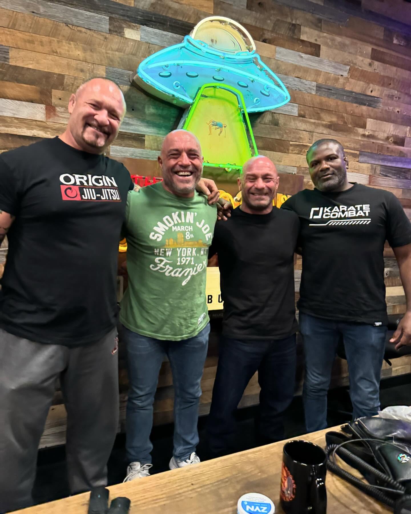 A really fun and silly time with @bmoremma @mattserrabjj and @dinthomas
We haven’t decided on a name for this podcast crew, but we’re definitely gonna do more of these. It was too much fun  @joerogan