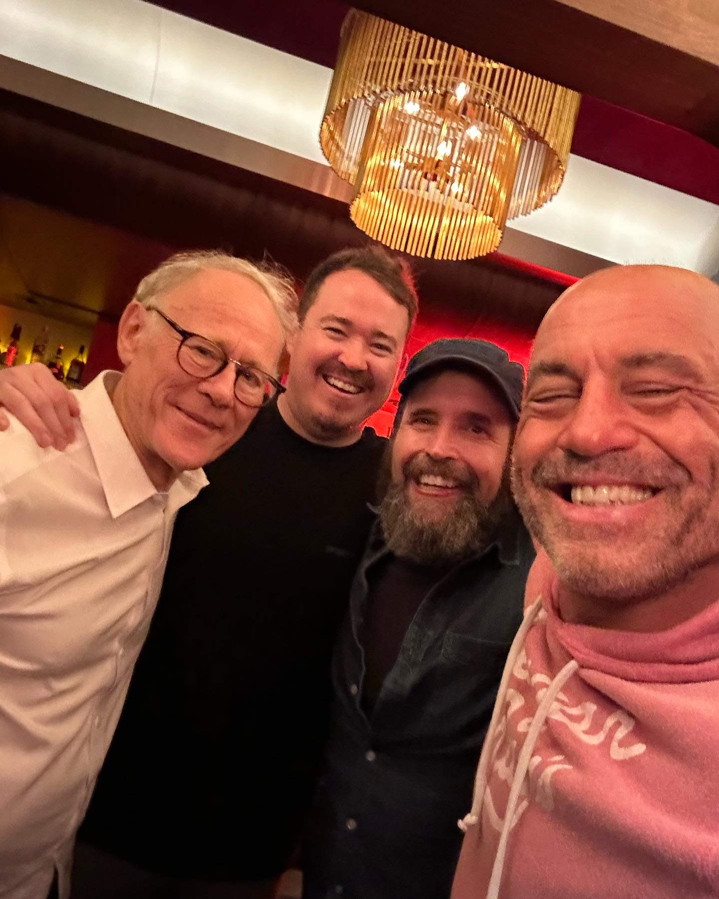 A hell of a good time last night at @mitzisbaratx with great friends Graham Hancock, @shanemgillis and @duncantrussell  @joerogan