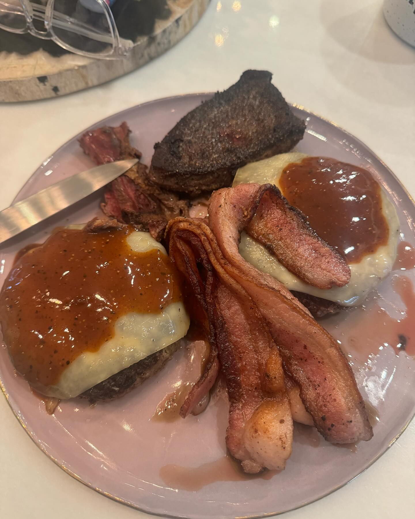 First meal of the day: Nilgai patties, elk liver and bacon with some @senorlechugahotsauce
#worldcarnivoremonth  @joerogan