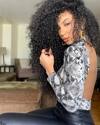 Curls poppin but no place to show them off except for Instagram lol ๐๐๐ Side note, get all your hair care questions ready for this Thursday at noon EST. My sister @pageveronica (natural hair specialist and one of the few people who style/cut my hair) and I will be live on the Miss USA Instagram account to answer your questions and talk about at-home hair care. Yay! ๐โค๏ธ
.
.
.
#snakeskinprint #backless #curlsforthegirls #curlyhairstyles
!New York, New York!<br> @chesliekryst