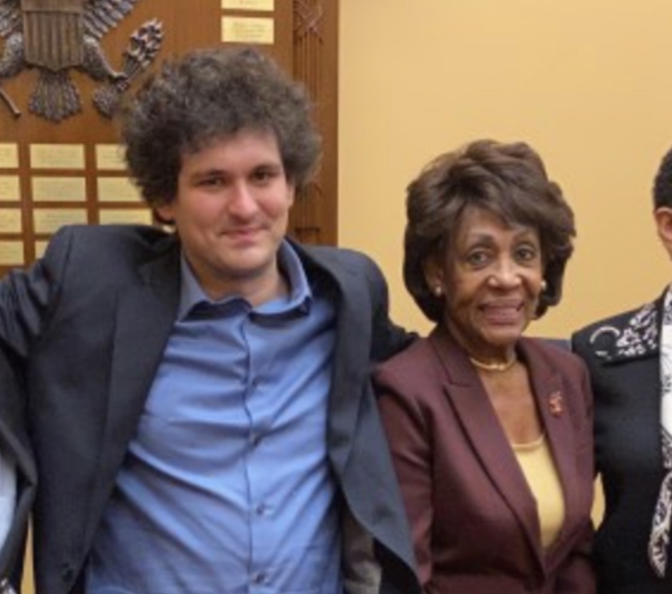 BREAKING: Chairwoman of the House Financial Services Committee, Democrat Maxine Waters, confirms she does not plan to subpoena Sam Bankman-Fried to testify on the collapse of FTX which cost depositors billions. https://t.co/OYuS9jZo80