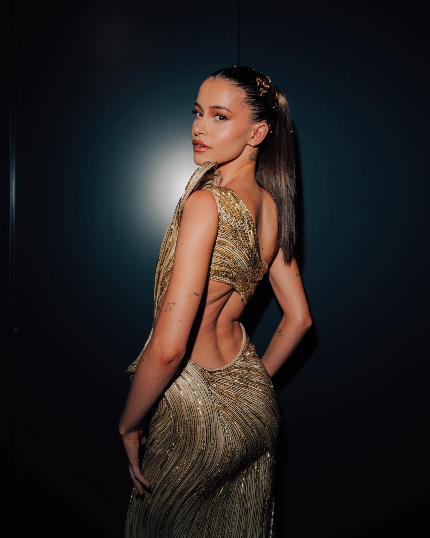 Two shows in one week! Pinch me, I’m dreaming…😭❤️ Such an honor to be part of the Defile Walk Your Worth Fashion Show with @lorealparis ❤️

ad / publicite<br> @leaelui