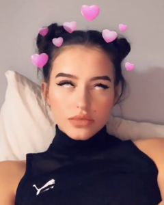 🙄🍇 @leaelui<br> @leaandleators