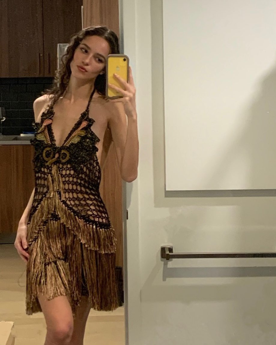 a moment for the dress 🦋 ..
 @andreaalmeidaofficial
!Brooklyn, New York!
  @emm_arruda