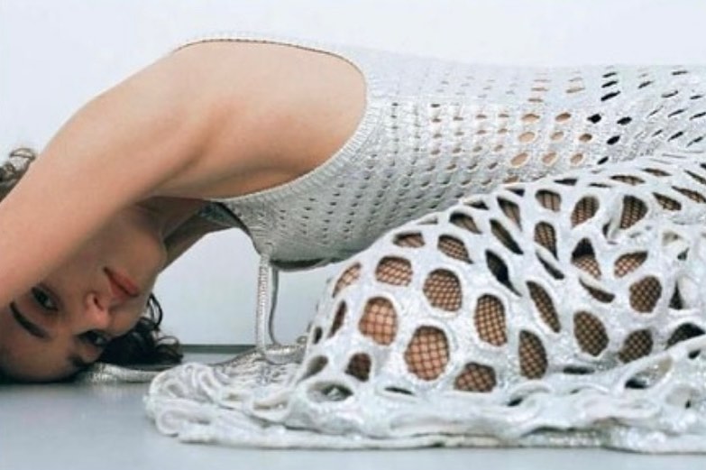 exercise du style @m_magazine 🧶
 @m_magazine @elitenyc @women_paris @chantalenadeau @patrickglatthaar @elisa.khayat @laetitialeporcq @sebastienrichard1
!Paris, France!
  @emm_arruda